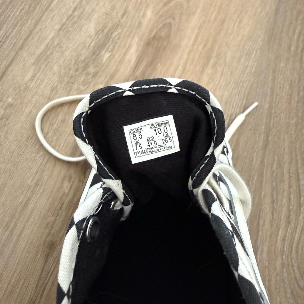 Vans checkerboard lace up shoes - Picture 11 of 13